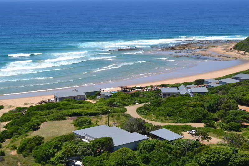 White Pearl Resorts Ponta Mamoli Инхака Экстерьер фото