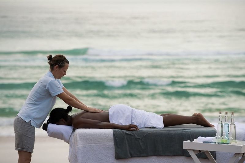 White Pearl Resorts Ponta Mamoli Инхака Экстерьер фото